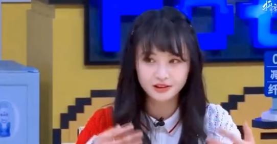 阿伟爆料邓倩照片高清视频,细节揭秘引网友热议  第2张 阿伟爆料邓倩照片高清视频,细节揭秘引网友热议  第2张