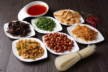 螺蛳粉配料爆料方法视频,跟随视频一探究竟  第3张 螺蛳粉配料爆料方法视频,跟随视频一探究竟  第3张